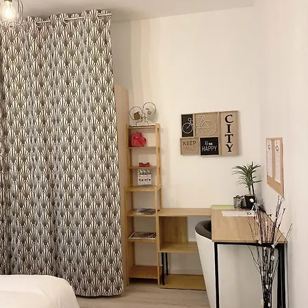 Et Moderne De Apartment
