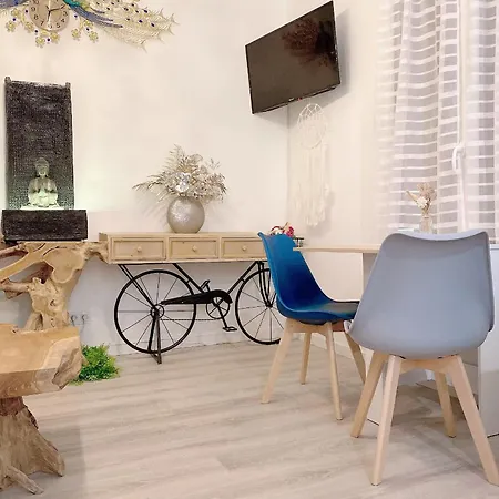 Et Moderne De Apartment